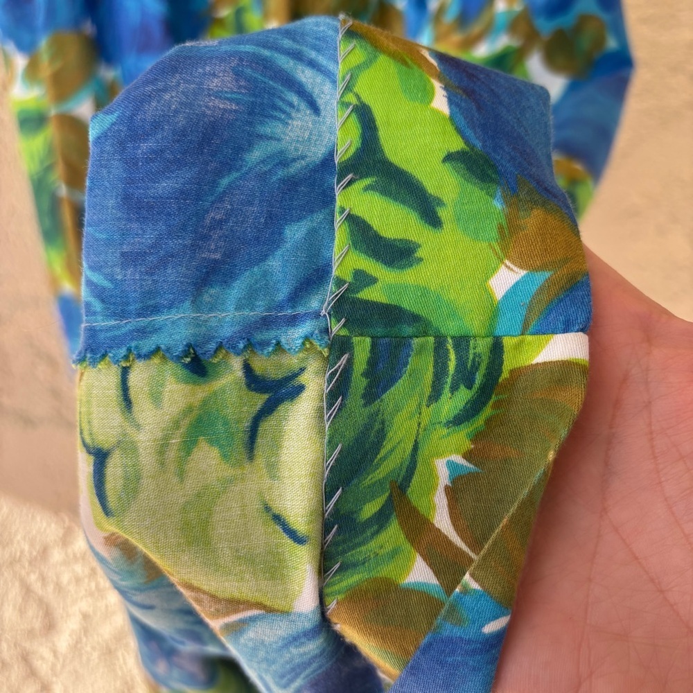 Vintage Basila 60s Vibrant Floral Blue and Green Sleeveless Caftan Hostess Dress - Picture 7 of 13